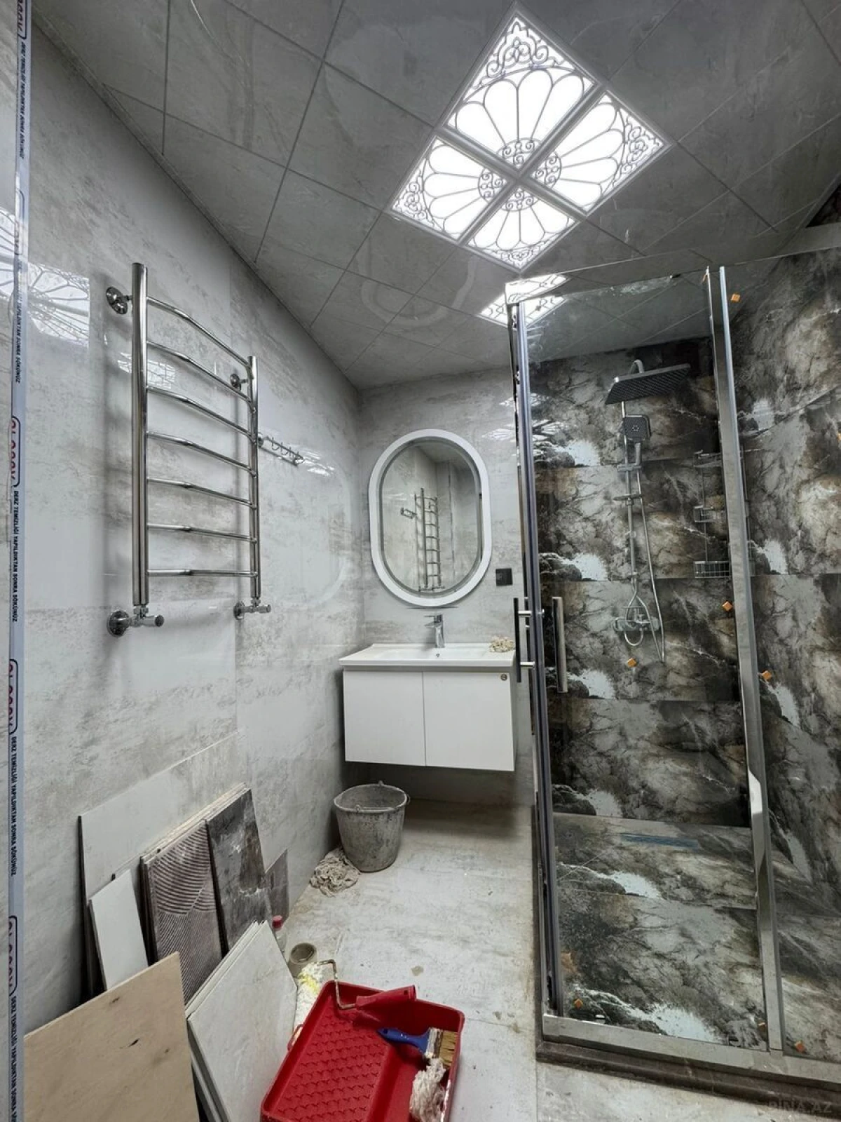 Satılır 2 otaqlı mənzil 65 m²