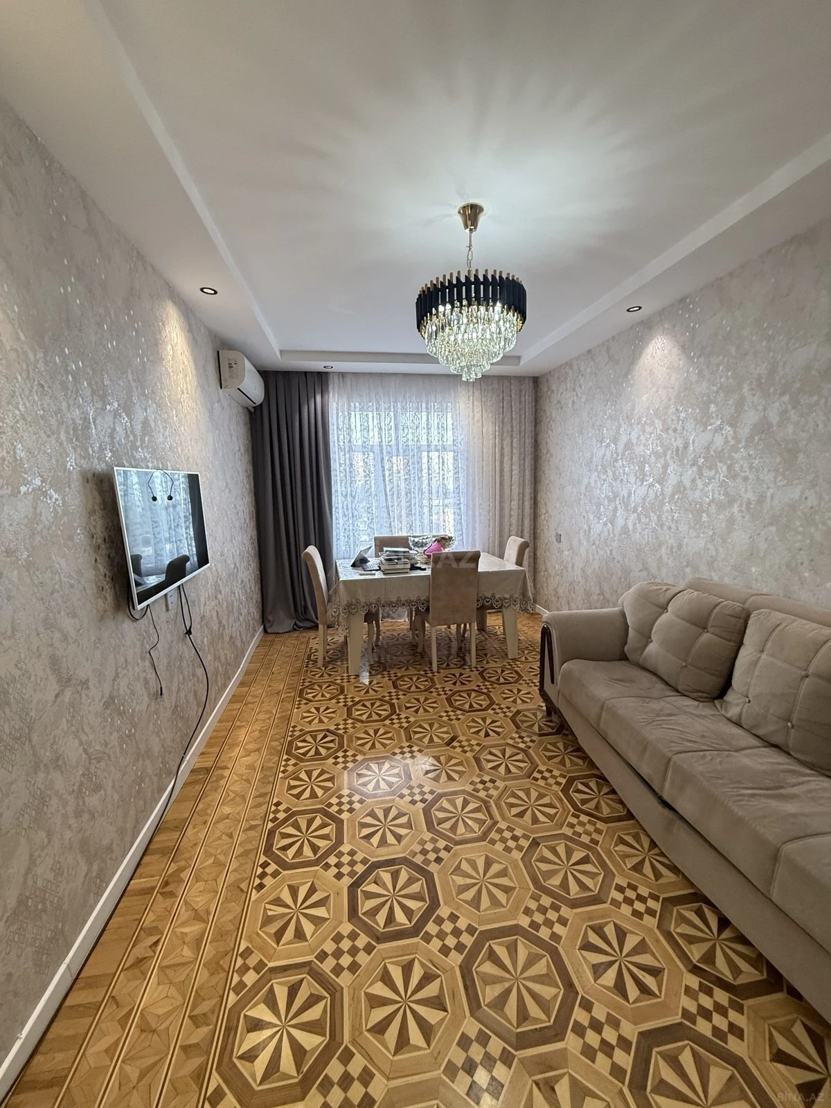 Satılır 3 otaqlı mənzil 80 m²