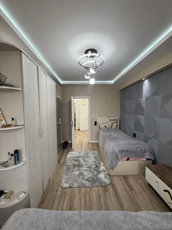 Satılır 3 otaqlı mənzil 80 m²