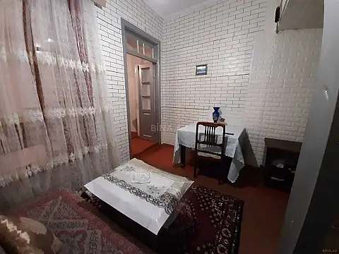 Kirayə verilir 2 otaqlı mənzil 40 m²