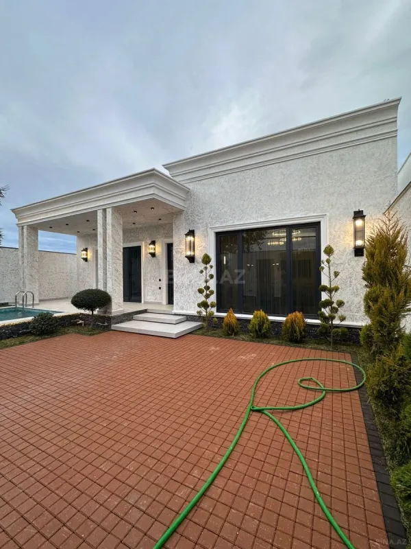 Satılır 4 otaqlı həyət evi 150 m²