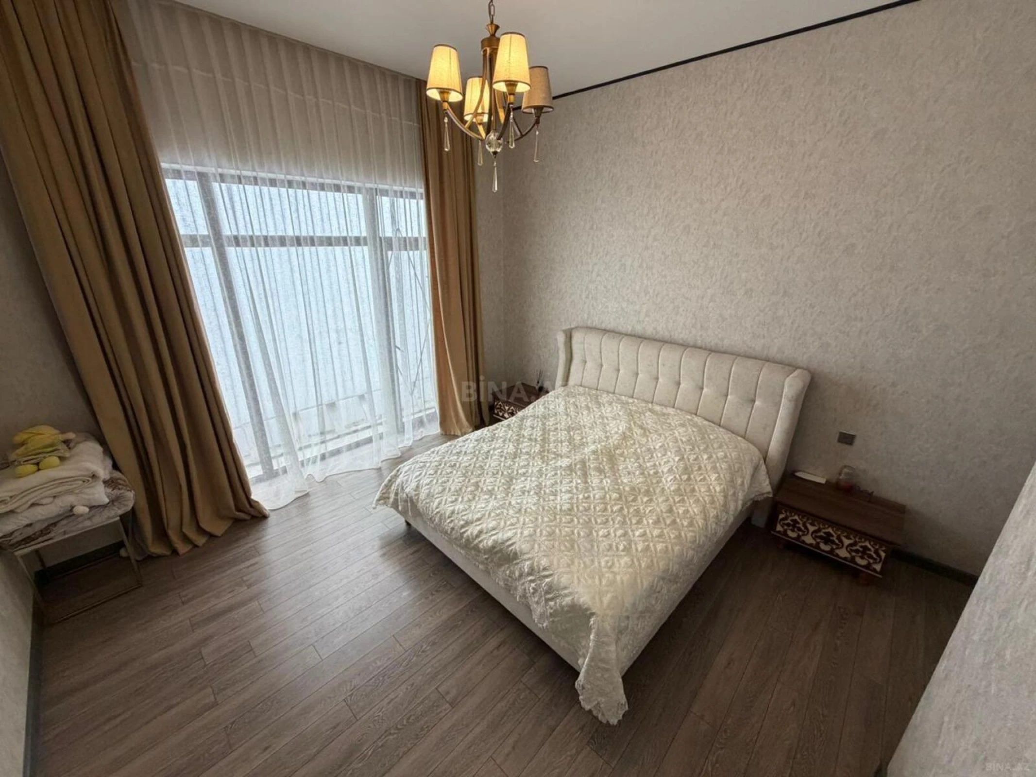 Satılır 5 otaqlı həyət evi 171 m²