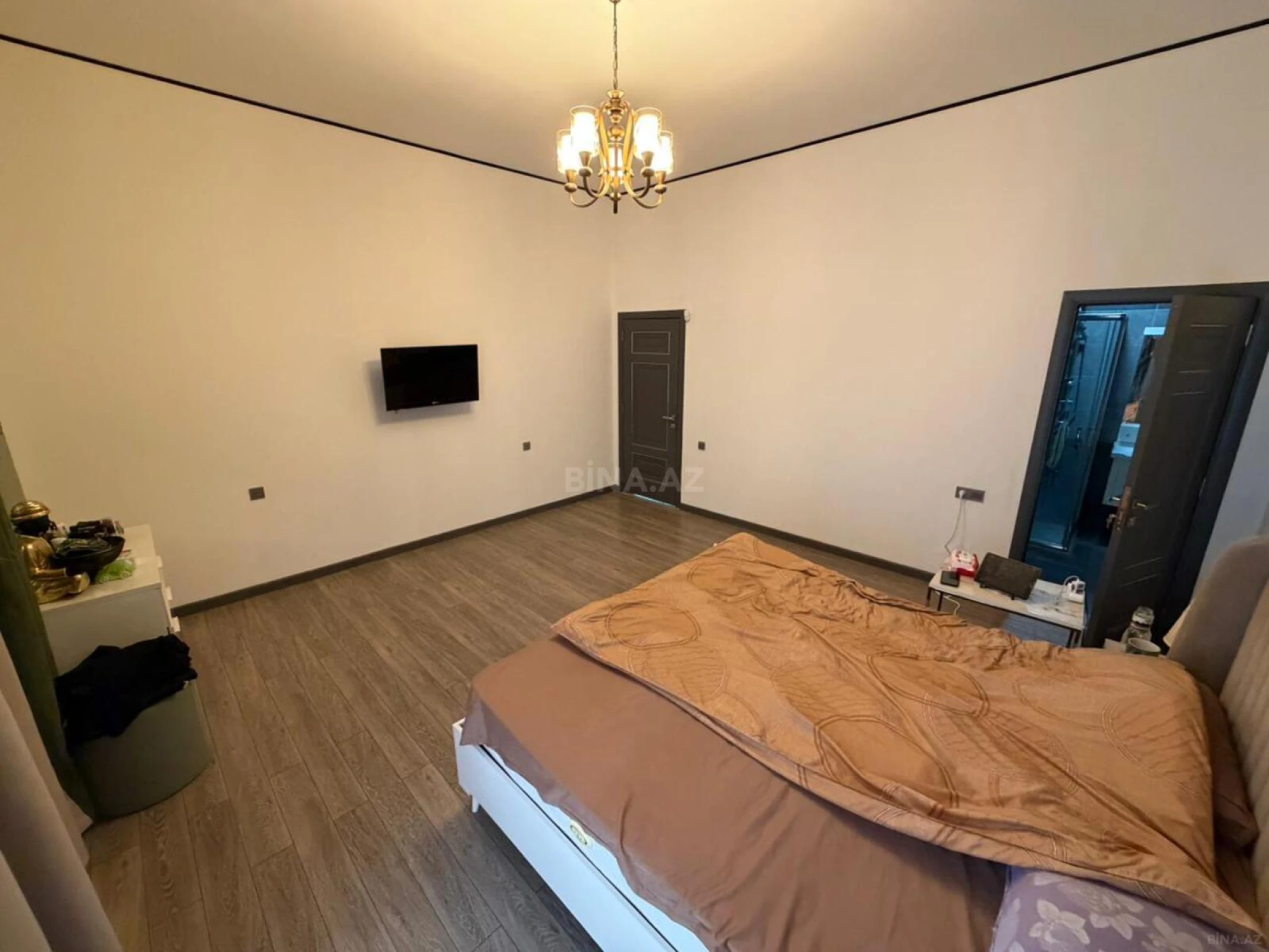 Satılır 5 otaqlı həyət evi 171 m²