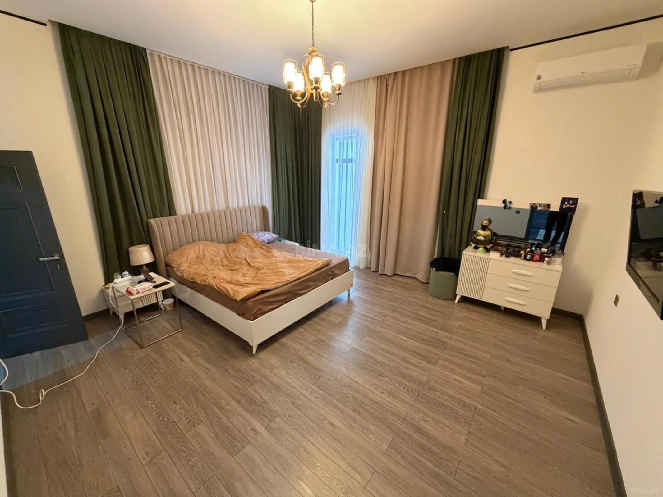 Satılır 5 otaqlı həyət evi 171 m²