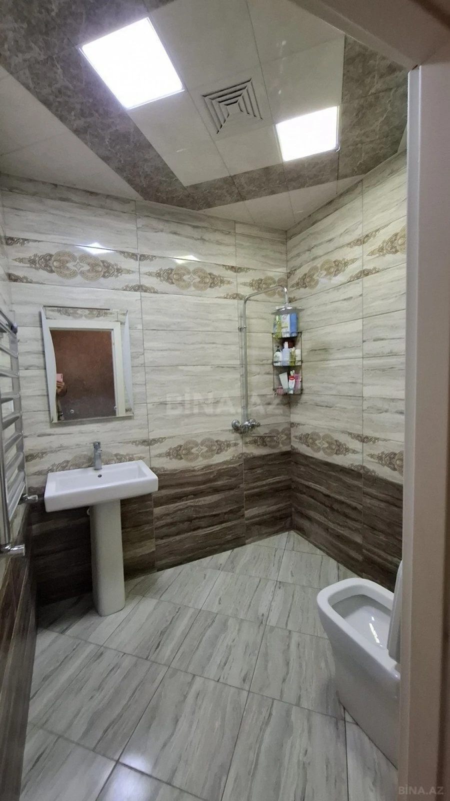Satılır 2 otaqlı mənzil 80 m²