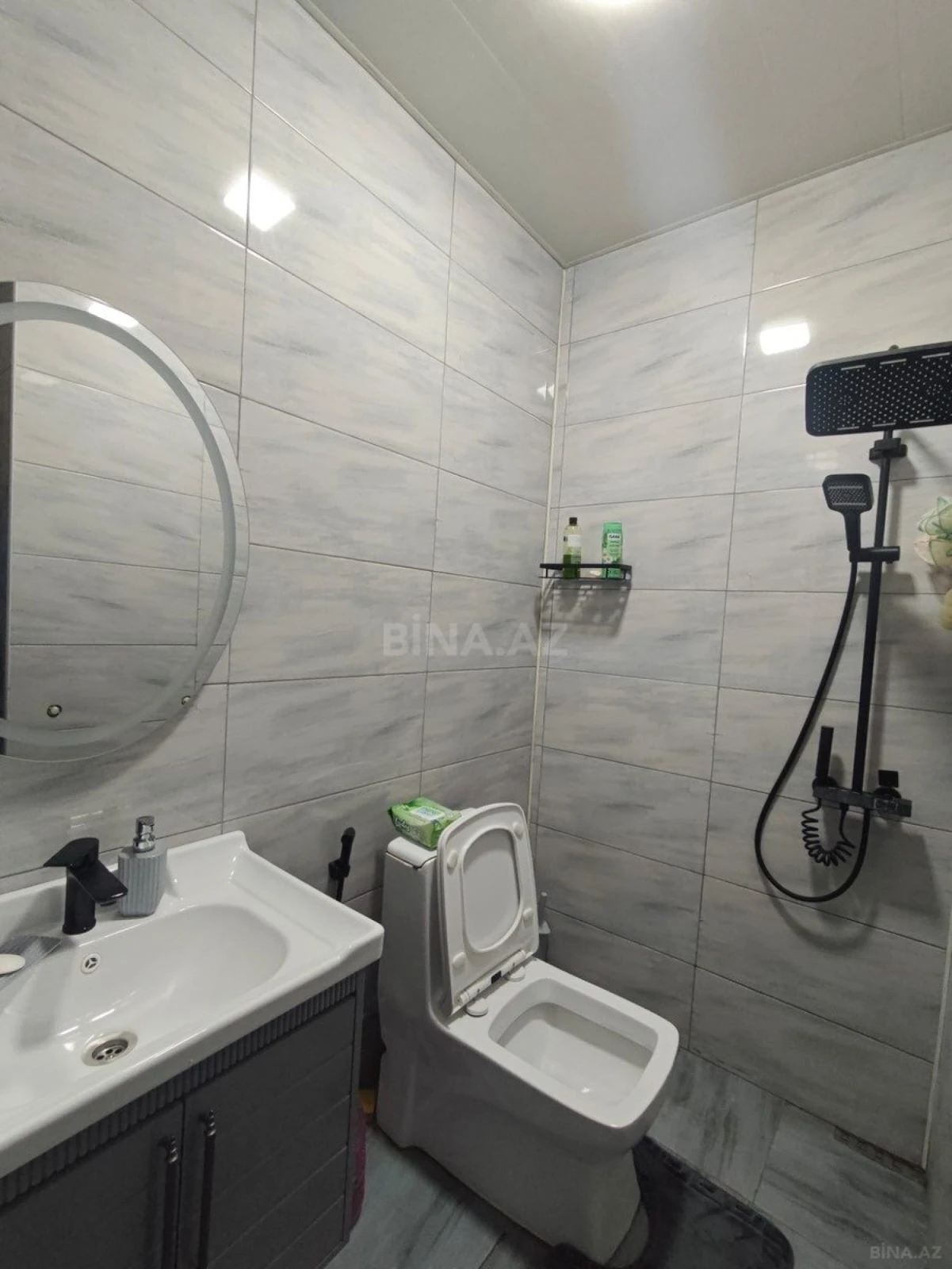 Kirayə verilir 2 otaqlı mənzil 55 m²