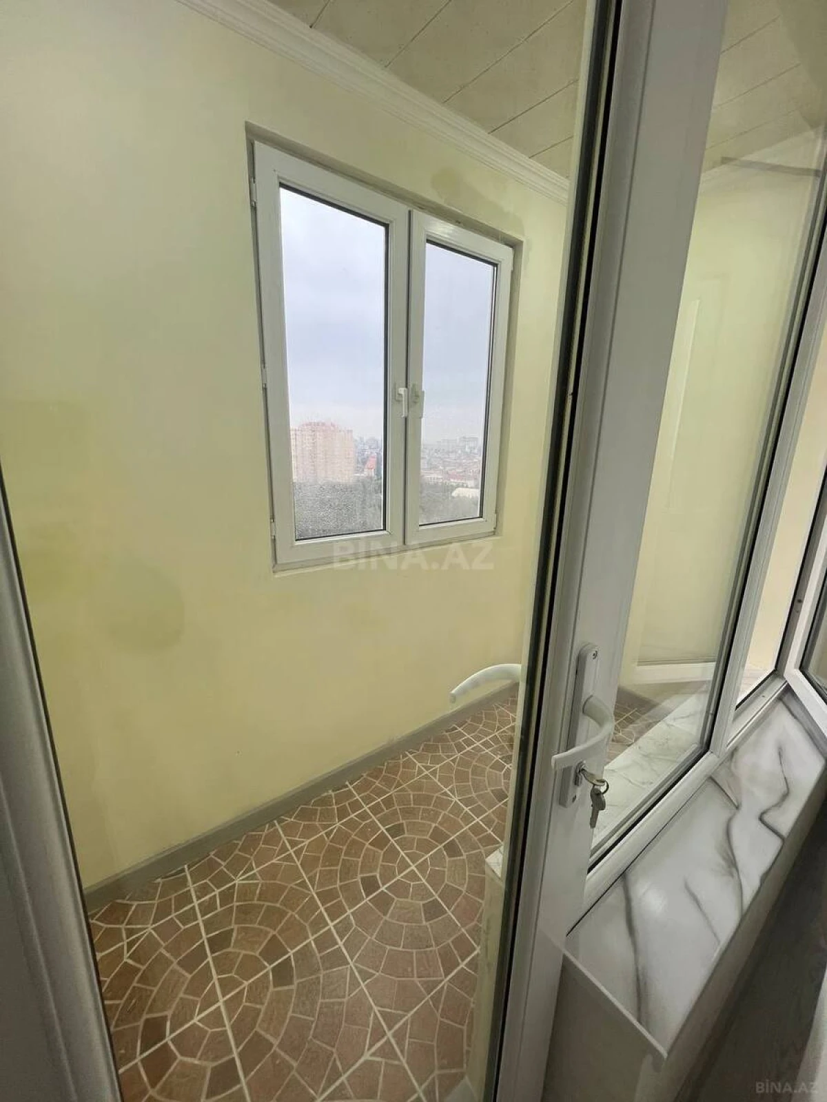 Satılır 2 otaqlı mənzil 50 m²