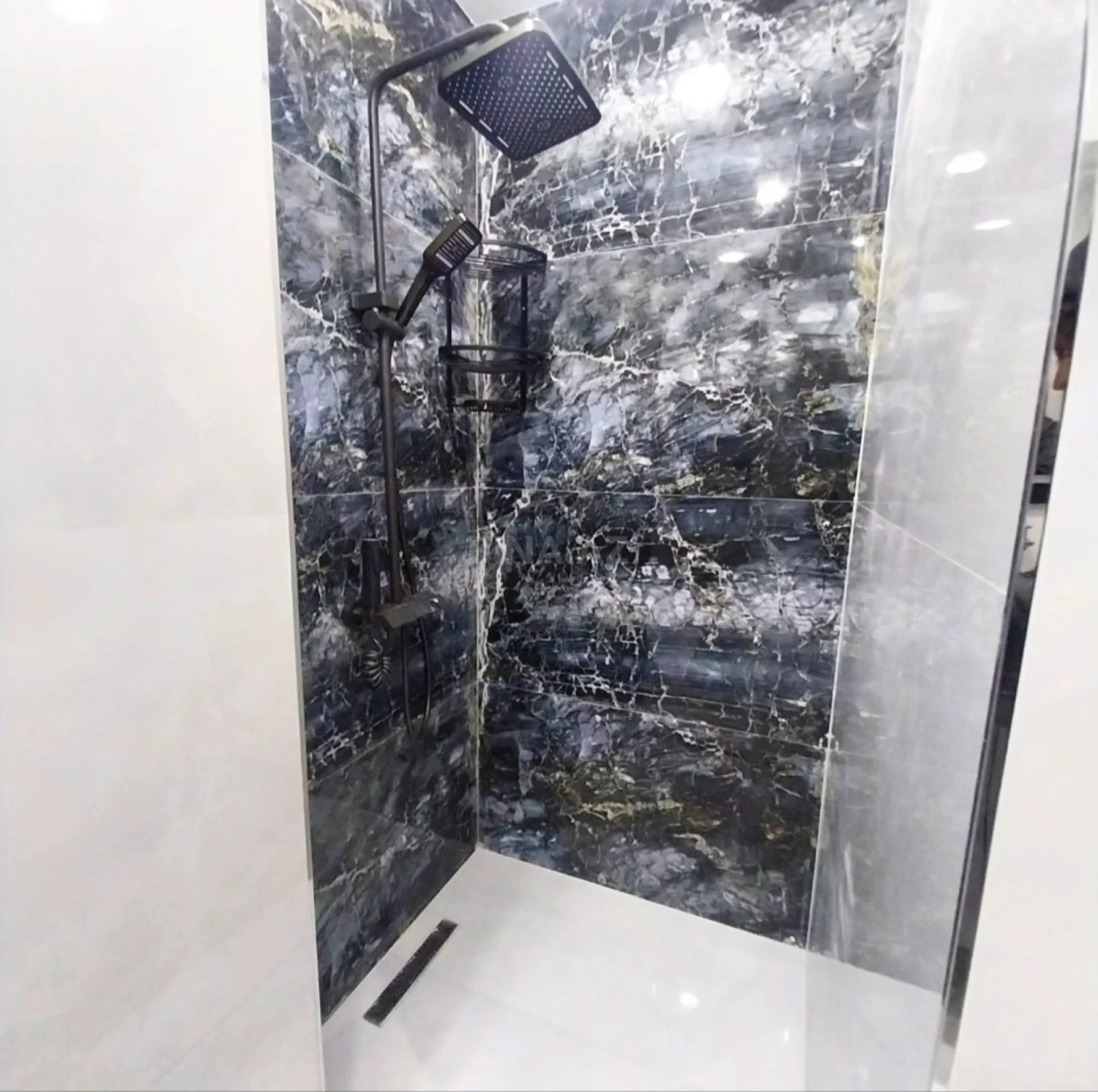 Satılır 3 otaqlı mənzil 77 m²