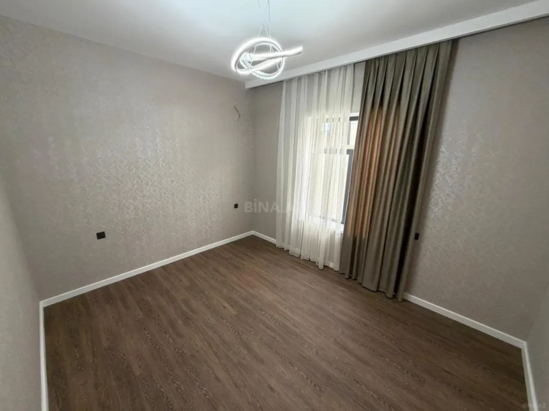 Satılır 4 otaqlı həyət evi 160 m²