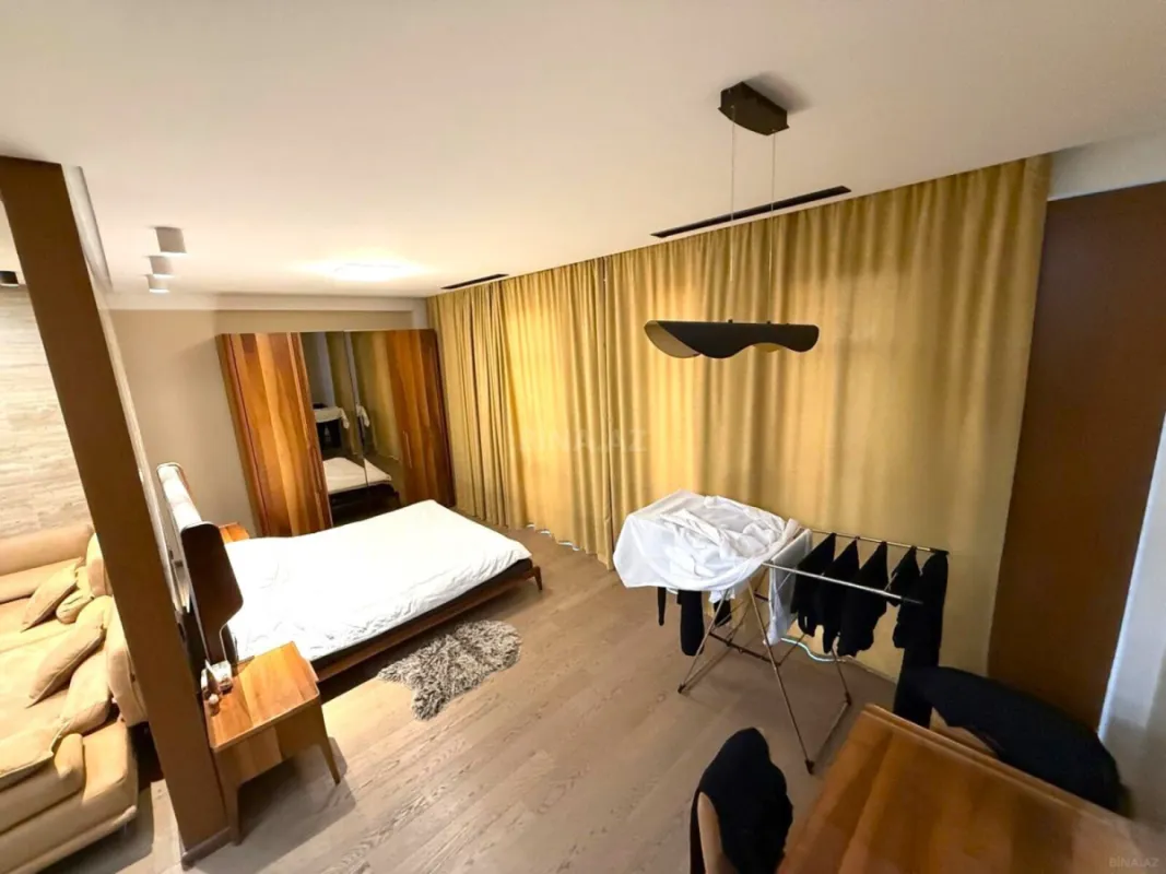 Satılır 2 otaqlı mənzil 60 m²