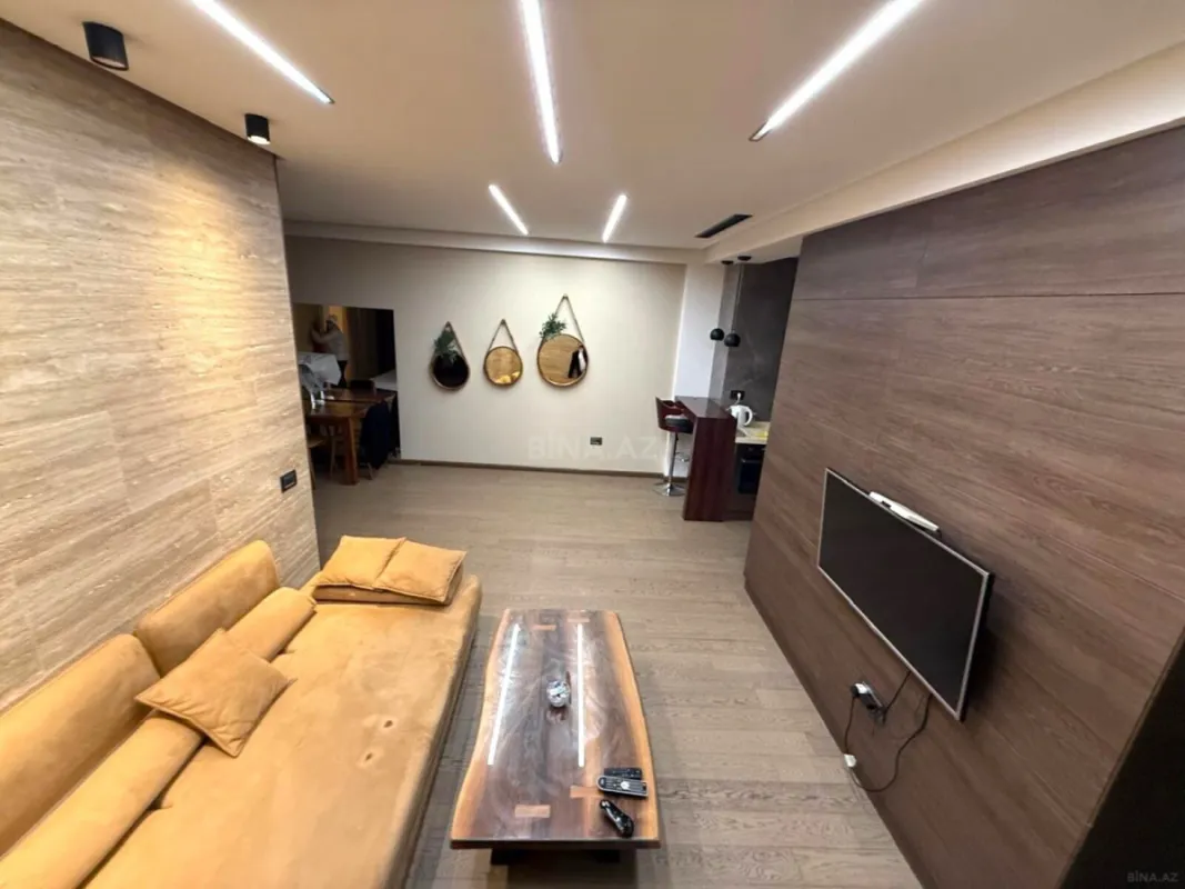Satılır 2 otaqlı mənzil 60 m²