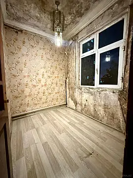 Satılır 2 otaqlı mənzil 45 m²