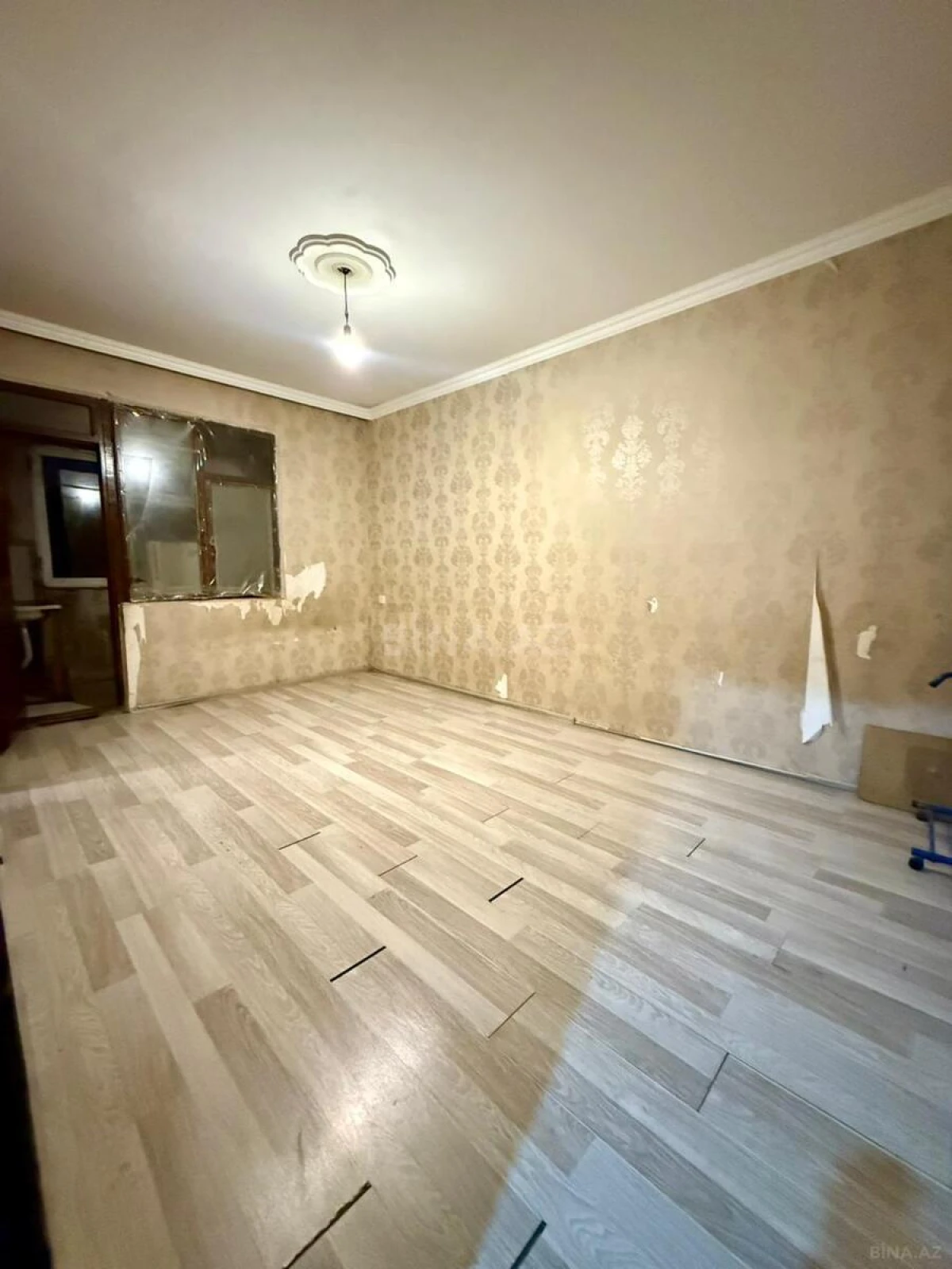 Satılır 2 otaqlı mənzil 45 m²
