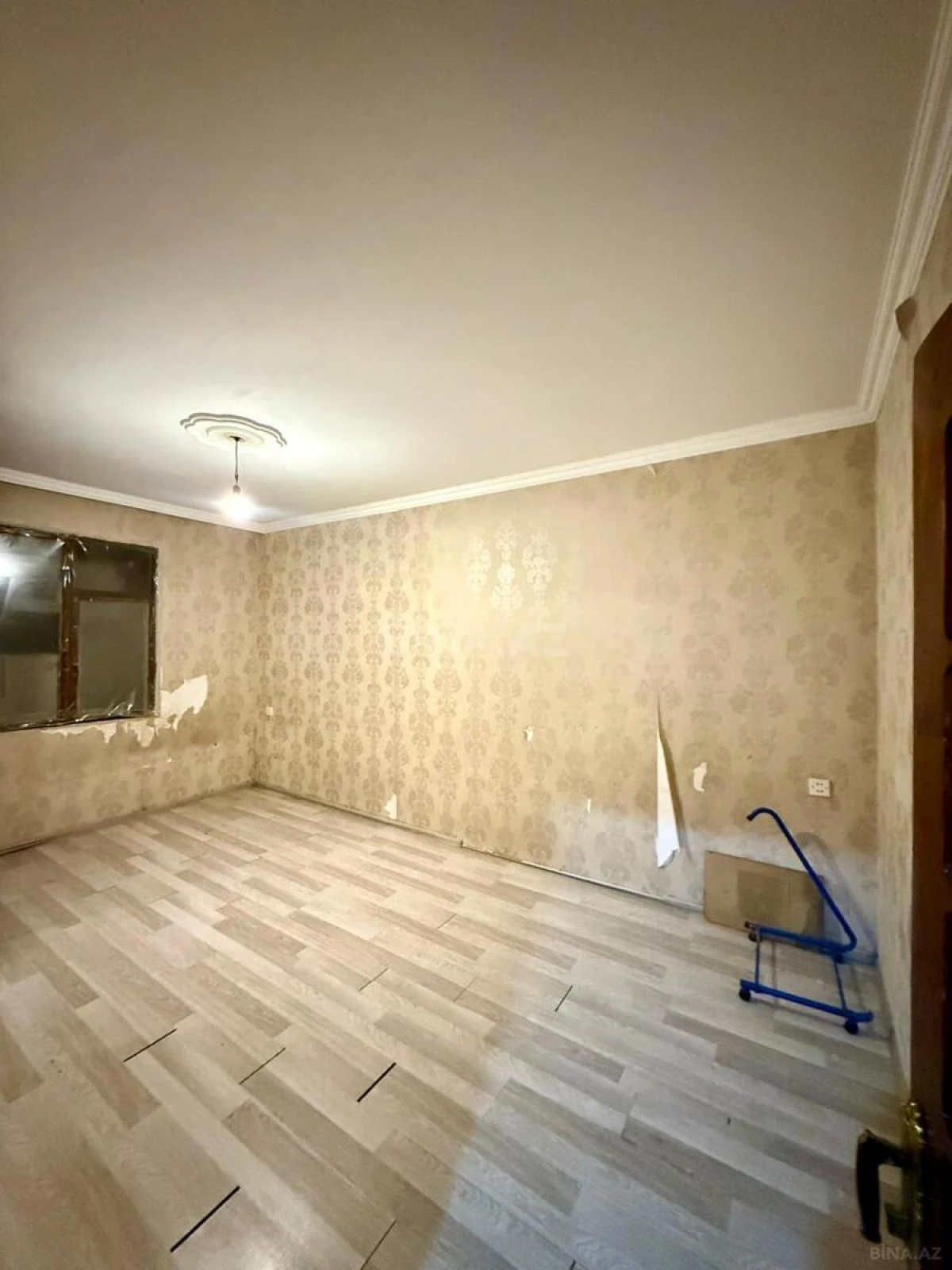Satılır 2 otaqlı mənzil 45 m²