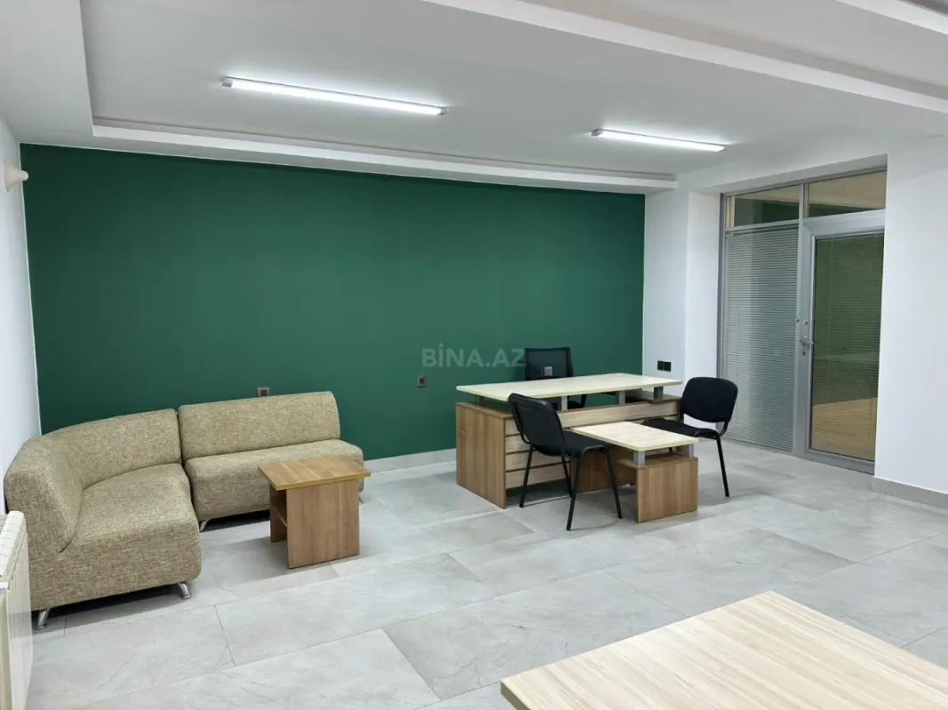Kirayə verilir 4 otaqlı ofis 105 m²