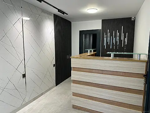 Kirayə verilir 4 otaqlı ofis 105 m²