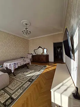 Satılır 3 otaqlı mənzil 100 m²