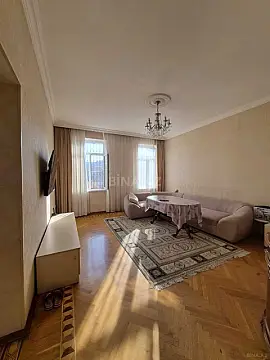 Satılır 3 otaqlı mənzil 100 m²