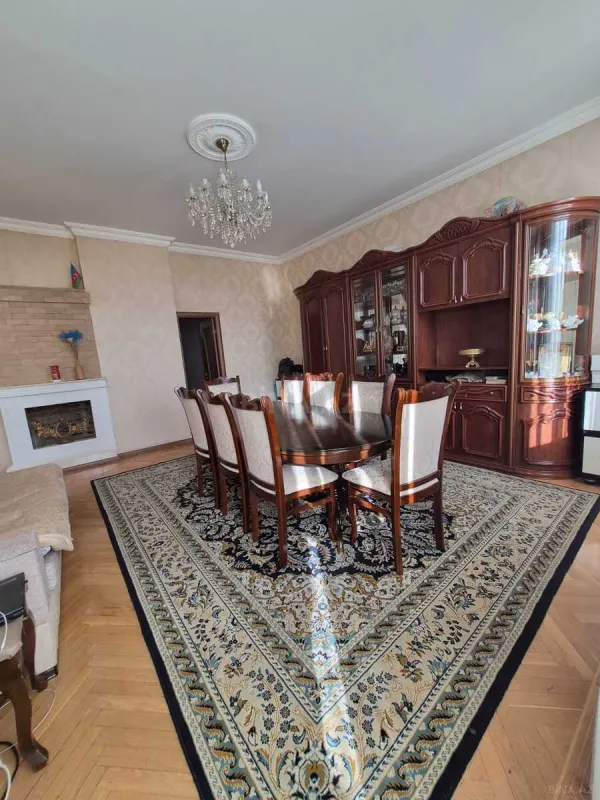 Satılır 3 otaqlı mənzil 100 m²