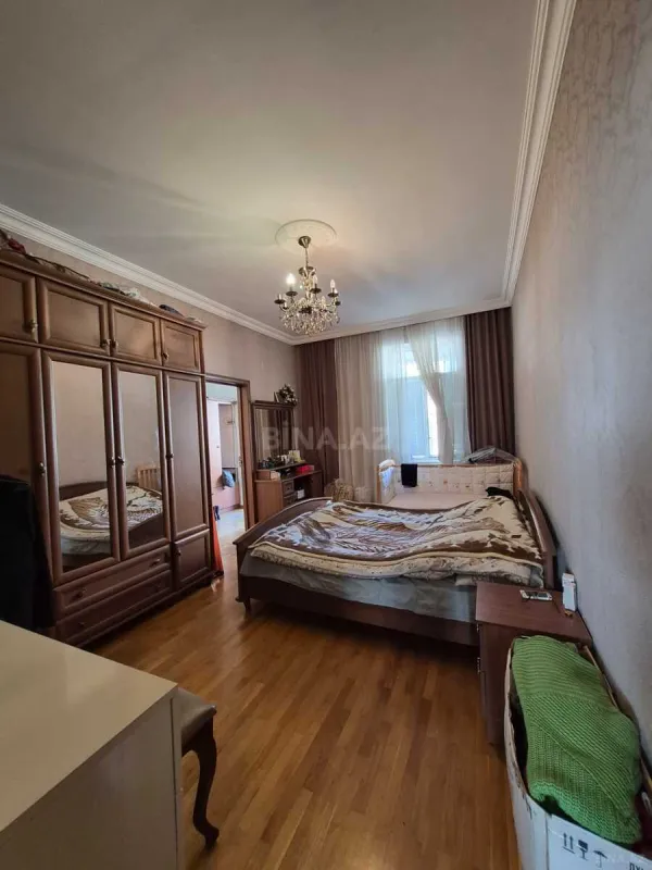 Satılır 3 otaqlı mənzil 100 m²