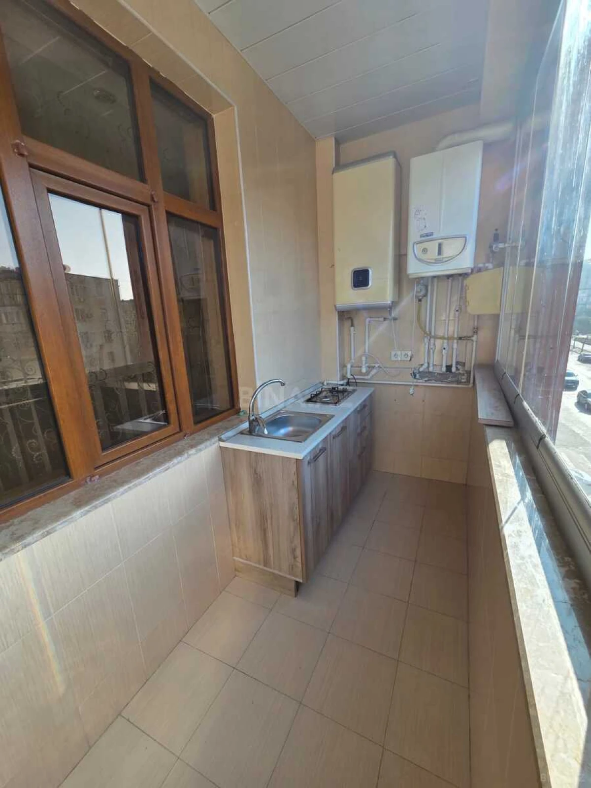 Satılır 3 otaqlı mənzil 155 m²