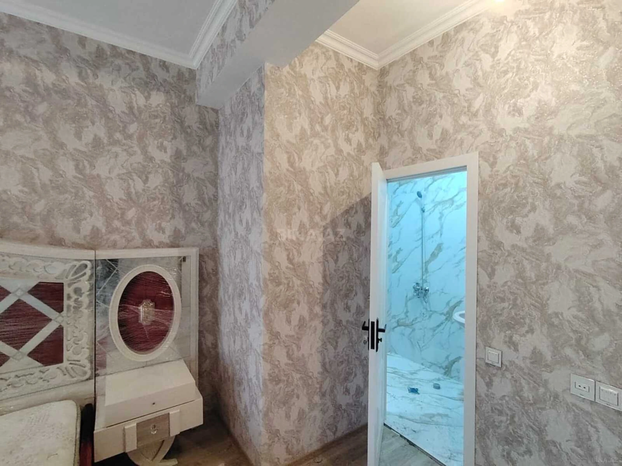 Kirayə verilir 3 otaqlı ofis 120 m²