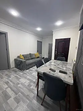 Kirayə verilir 3 otaqlı mənzil 50 m²
