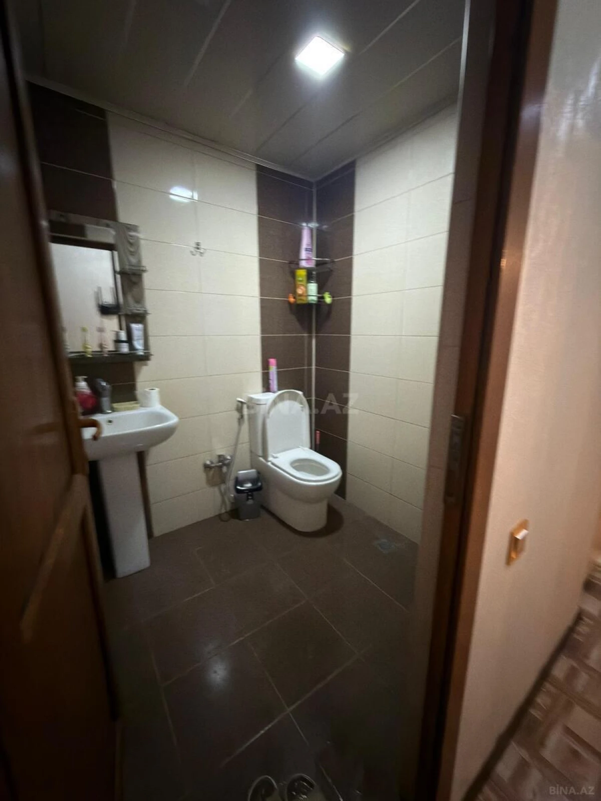 Kirayə verilir 2 otaqlı mənzil 60 m²
