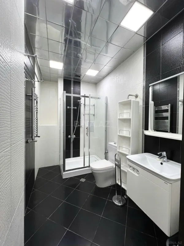 Satılır 2 otaqlı mənzil 80 m²