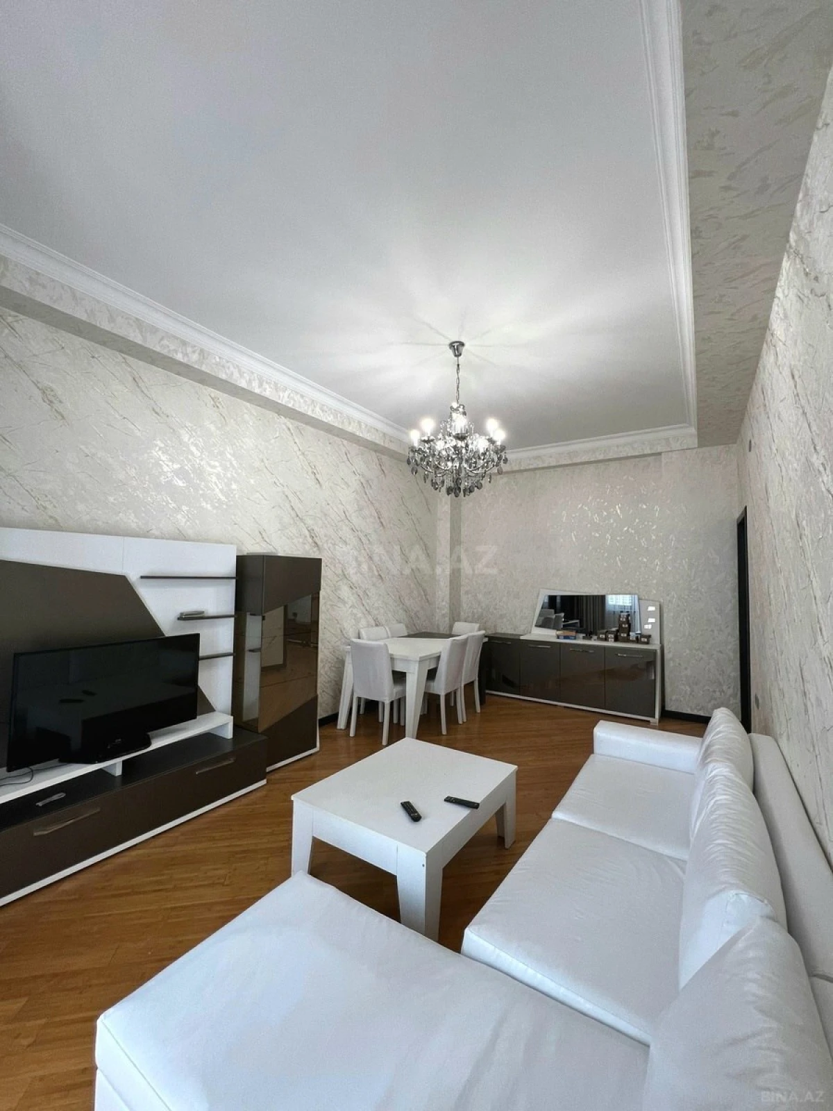 Satılır 2 otaqlı mənzil 80 m²