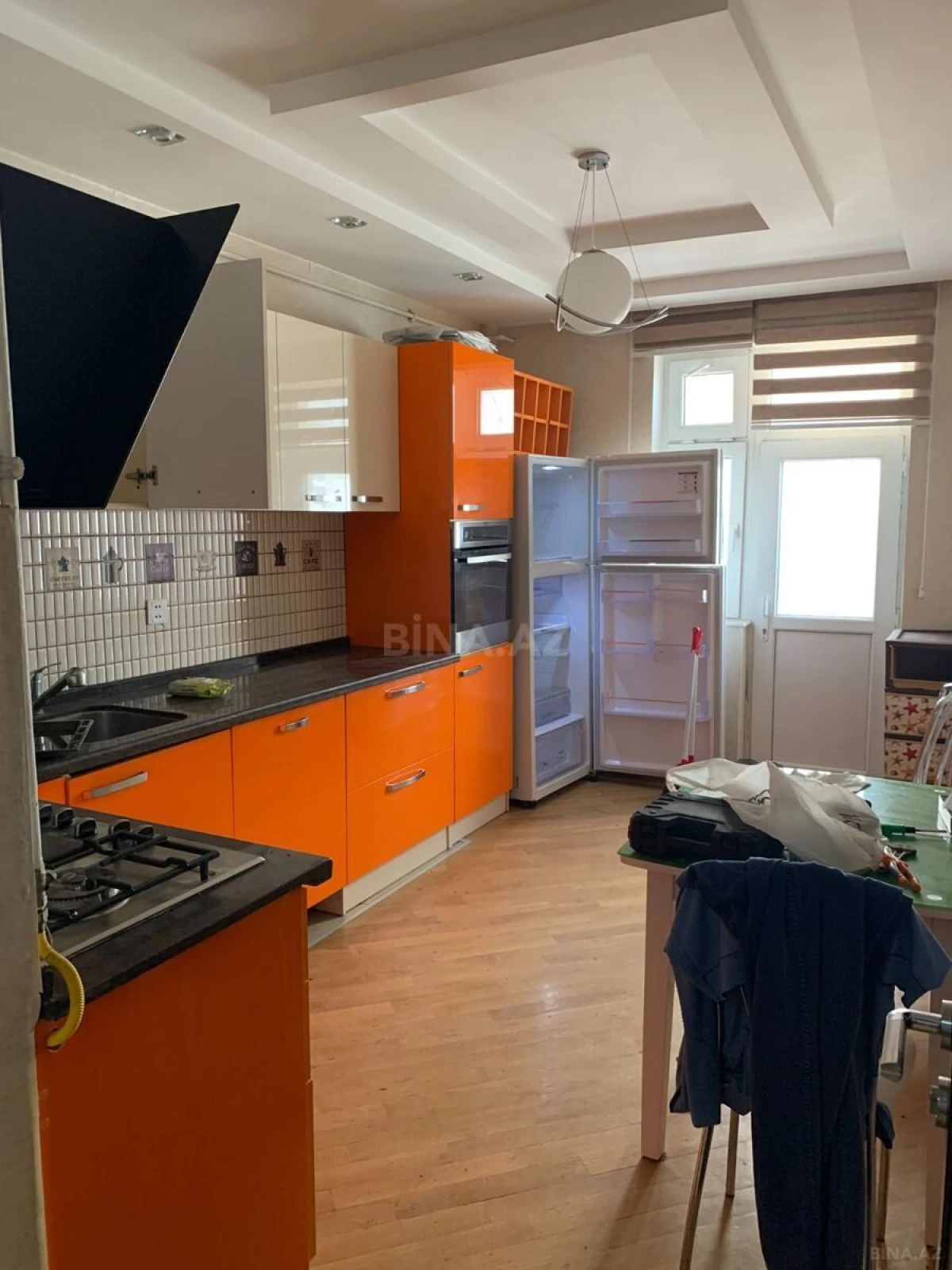 Satılır 3 otaqlı mənzil 112 m²