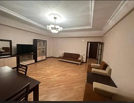 Kirayə verilir 3 otaqlı mənzil 120 m²