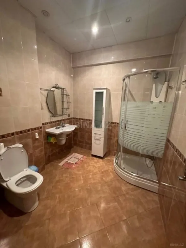 Kirayə verilir 3 otaqlı mənzil 120 m²