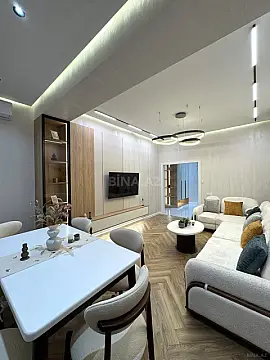 Satılır 2 otaqlı mənzil 65 m²