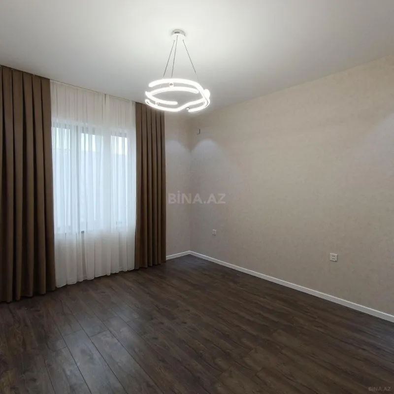 Satılır 4 otaqlı həyət evi 170 m²