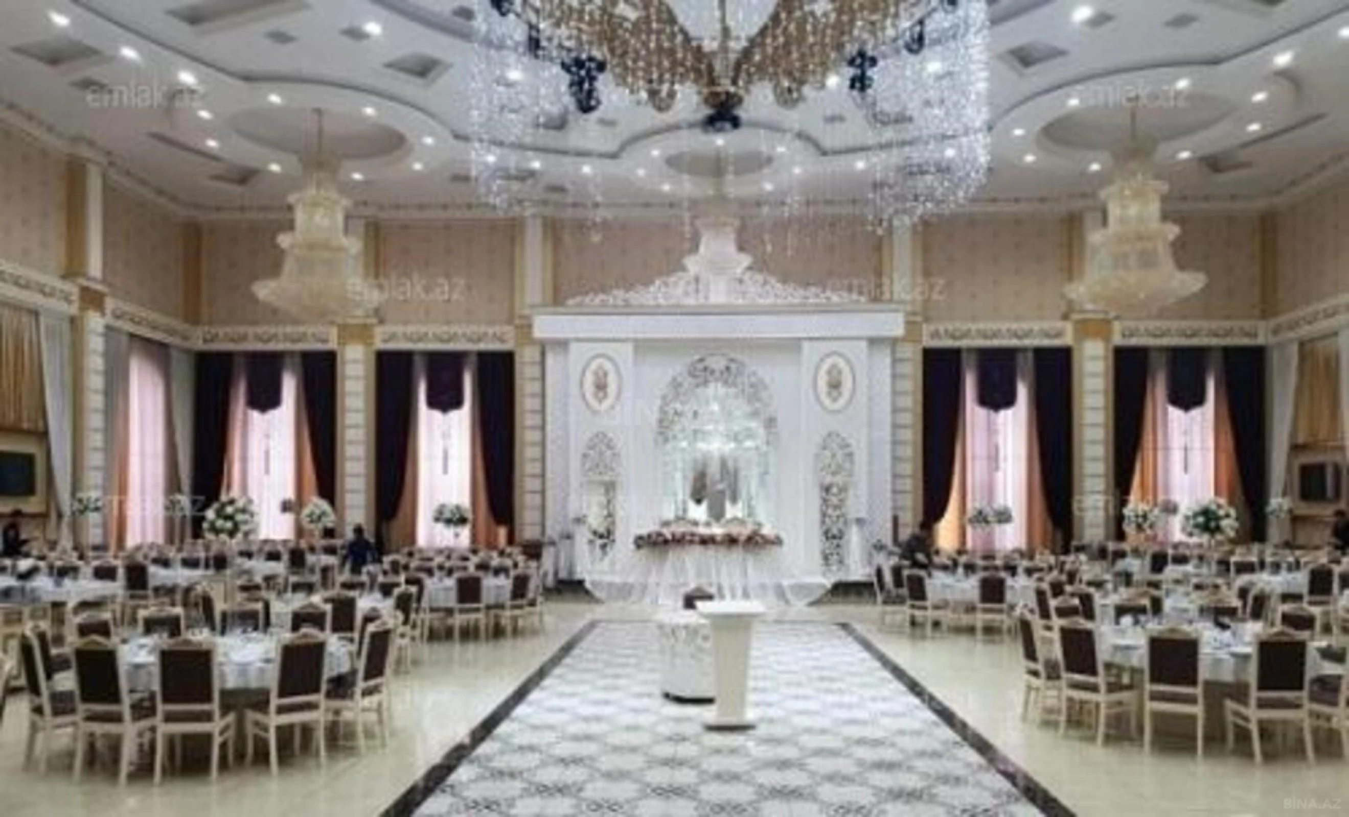 Satılır obyekt 3300 m²