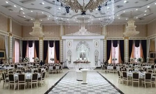 Satılır obyekt 3300 m²