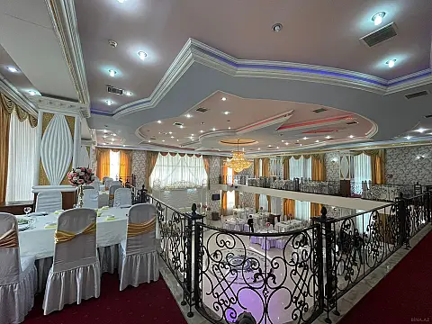 Satılır obyekt 3300 m²