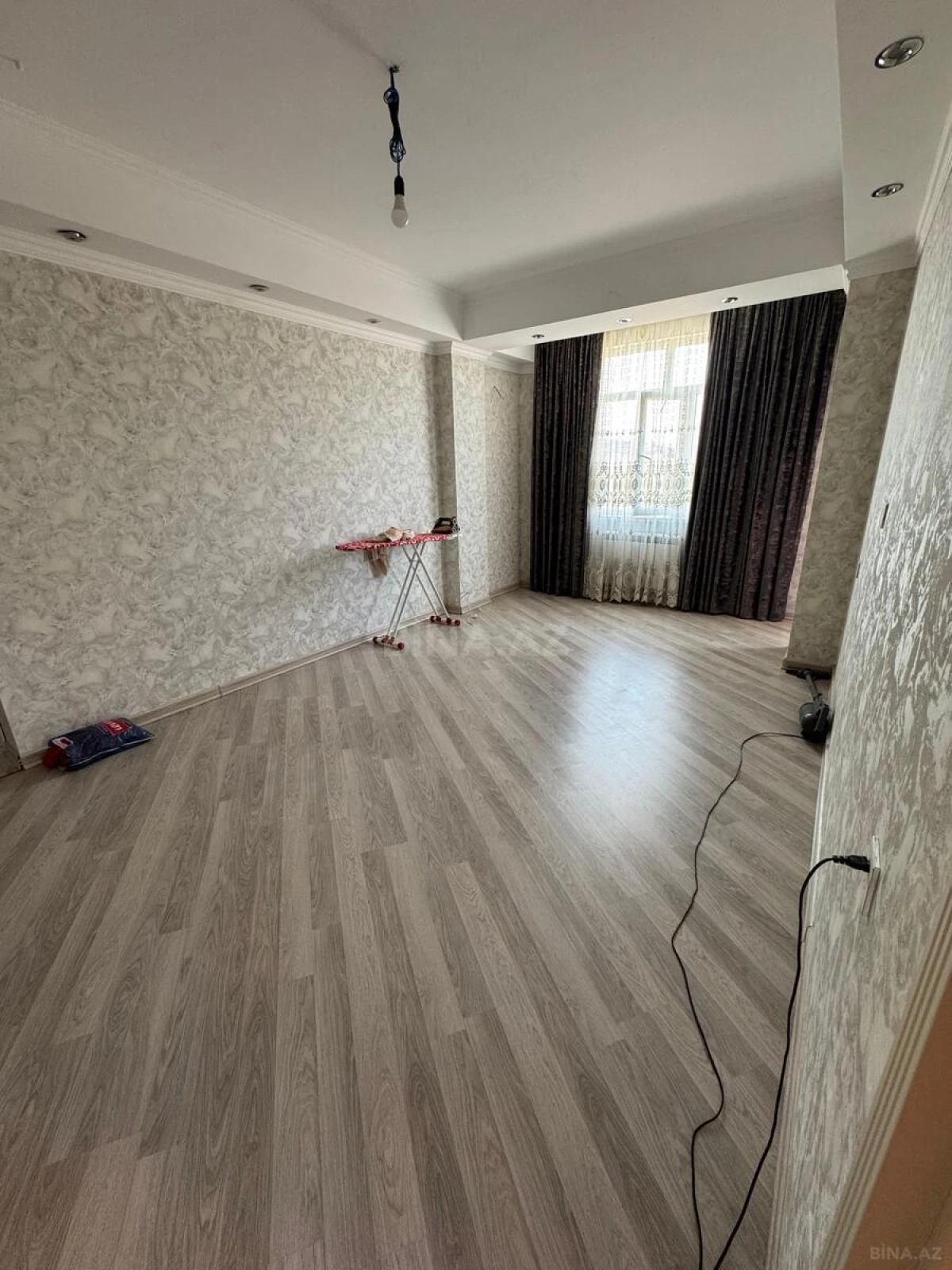 Satılır 3 otaqlı mənzil 75 m²