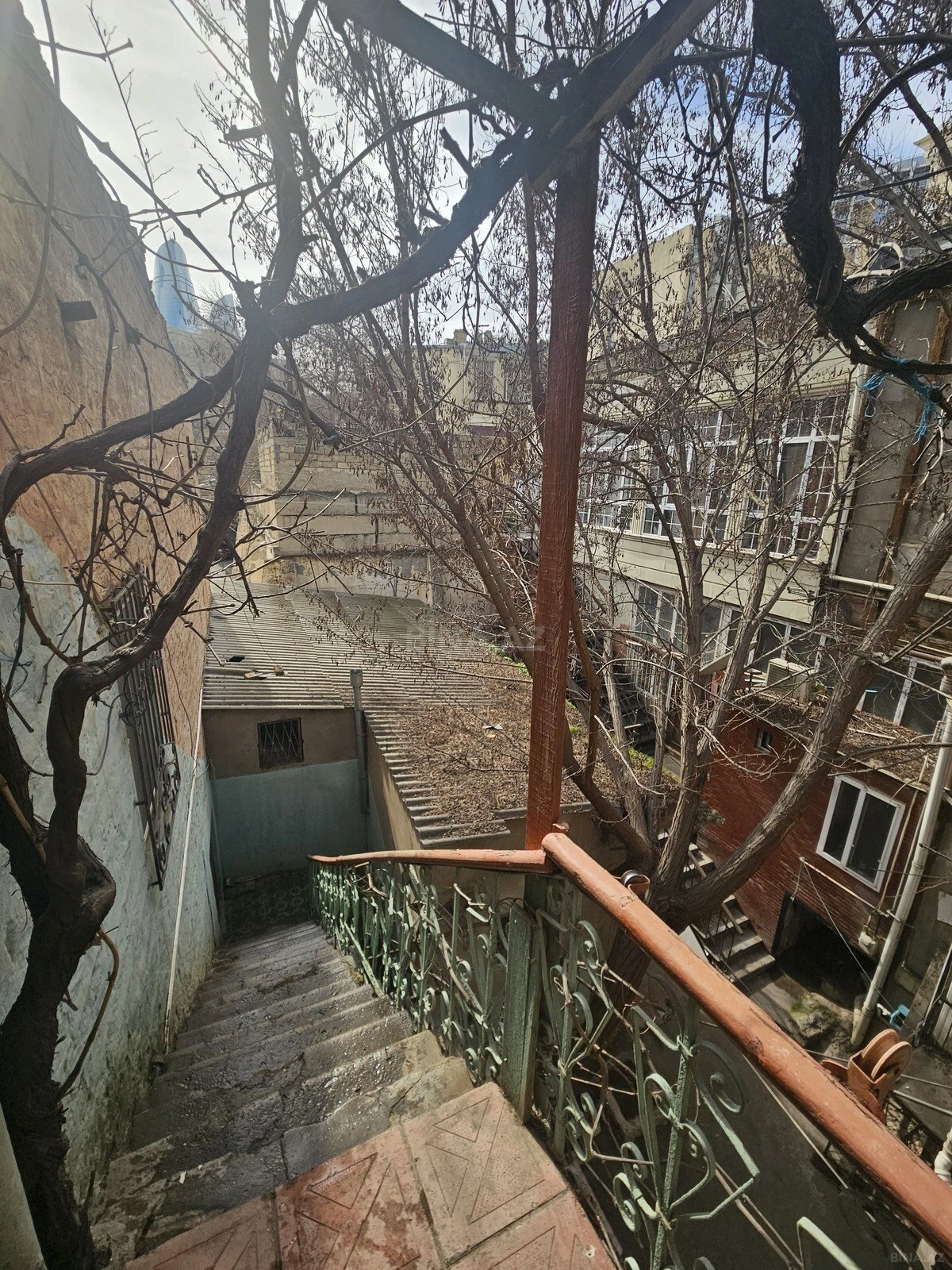 Satılır 3 otaqlı mənzil 90 m²