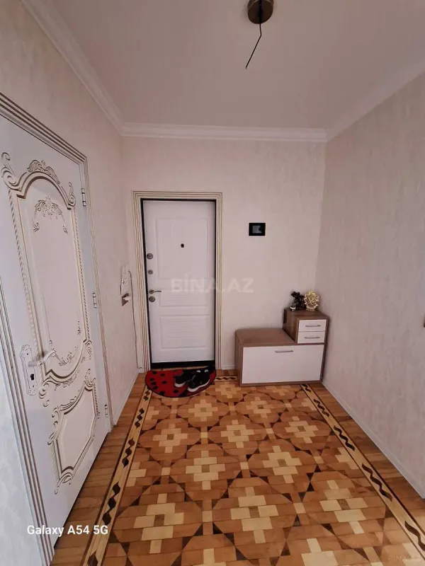 Kirayə verilir 3 otaqlı mənzil 78 m²