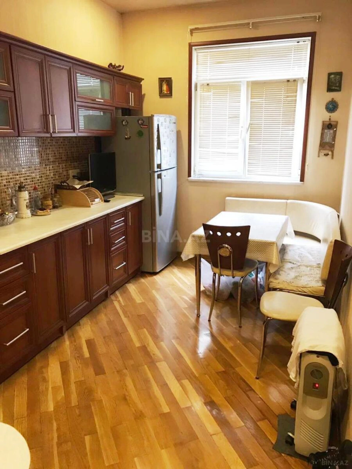 Satılır 2 otaqlı mənzil 60 m²