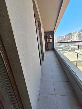 Kirayə verilir 2 otaqlı mənzil 105 m²