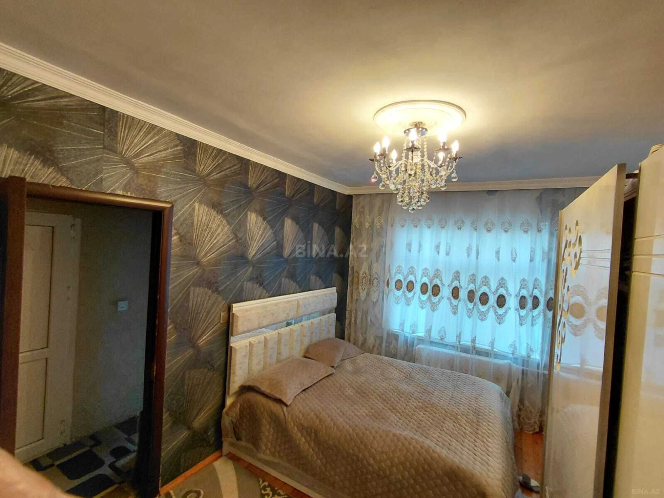 Satılır 2 otaqlı mənzil 57 m²