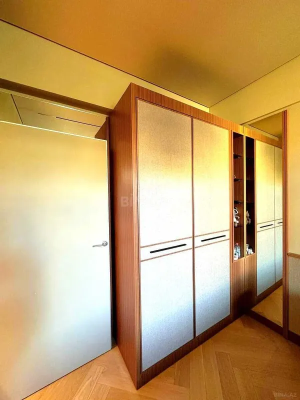 Satılır 2 otaqlı mənzil 55.5 m²