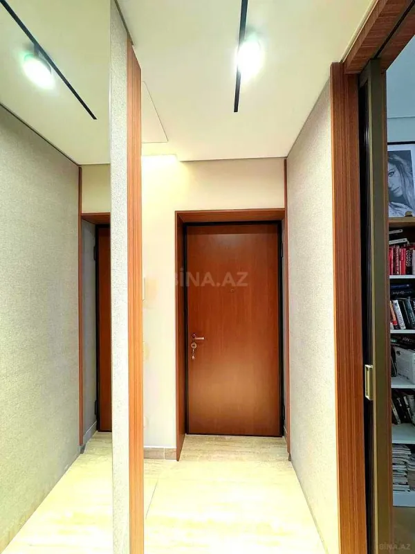 Satılır 2 otaqlı mənzil 55.5 m²