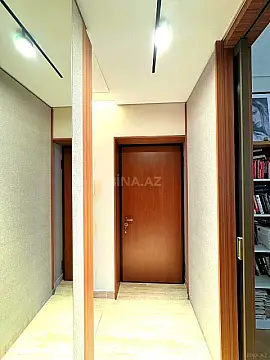 Satılır 2 otaqlı mənzil 55.5 m²