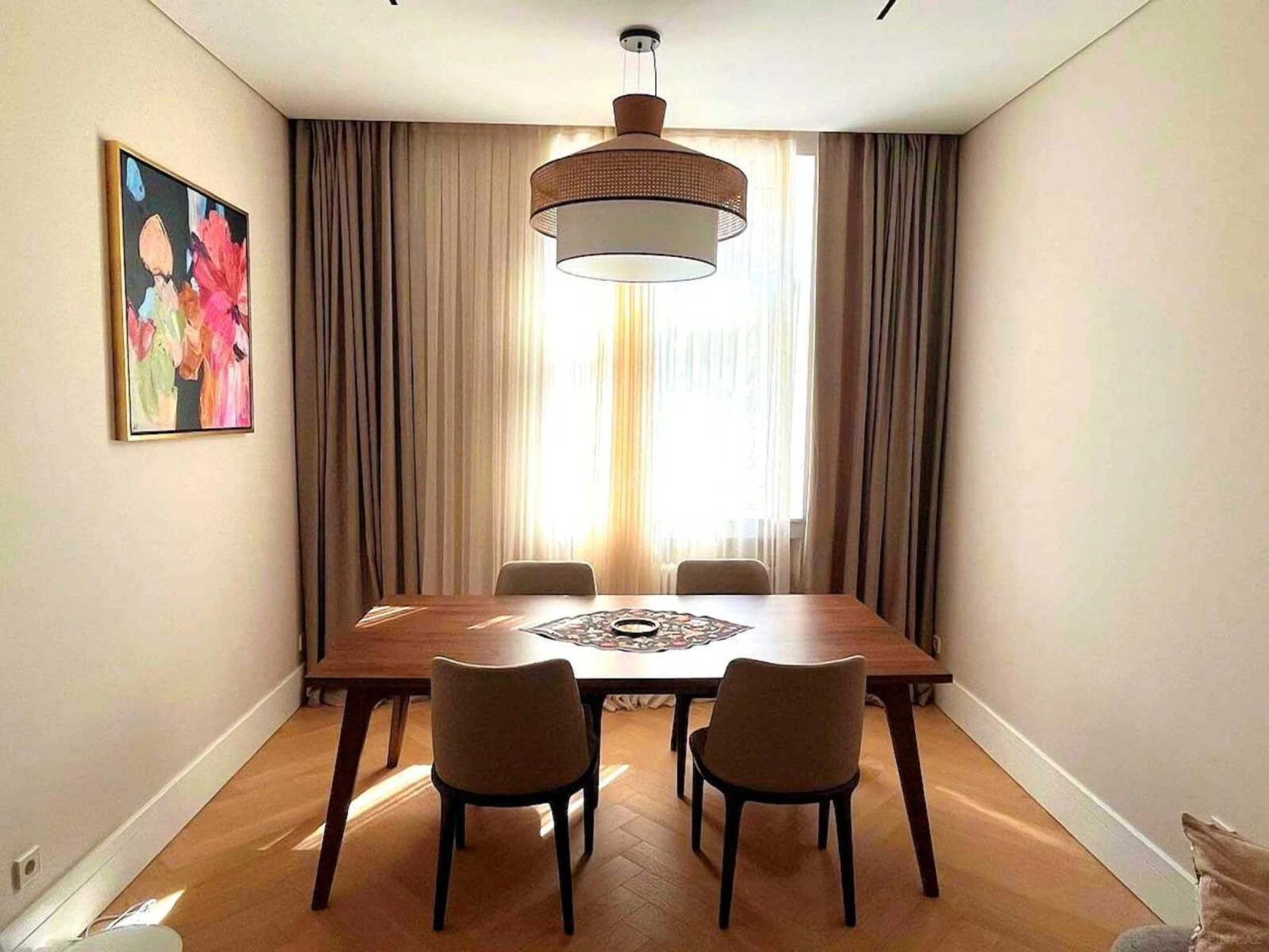 Satılır 2 otaqlı mənzil 55.5 m²