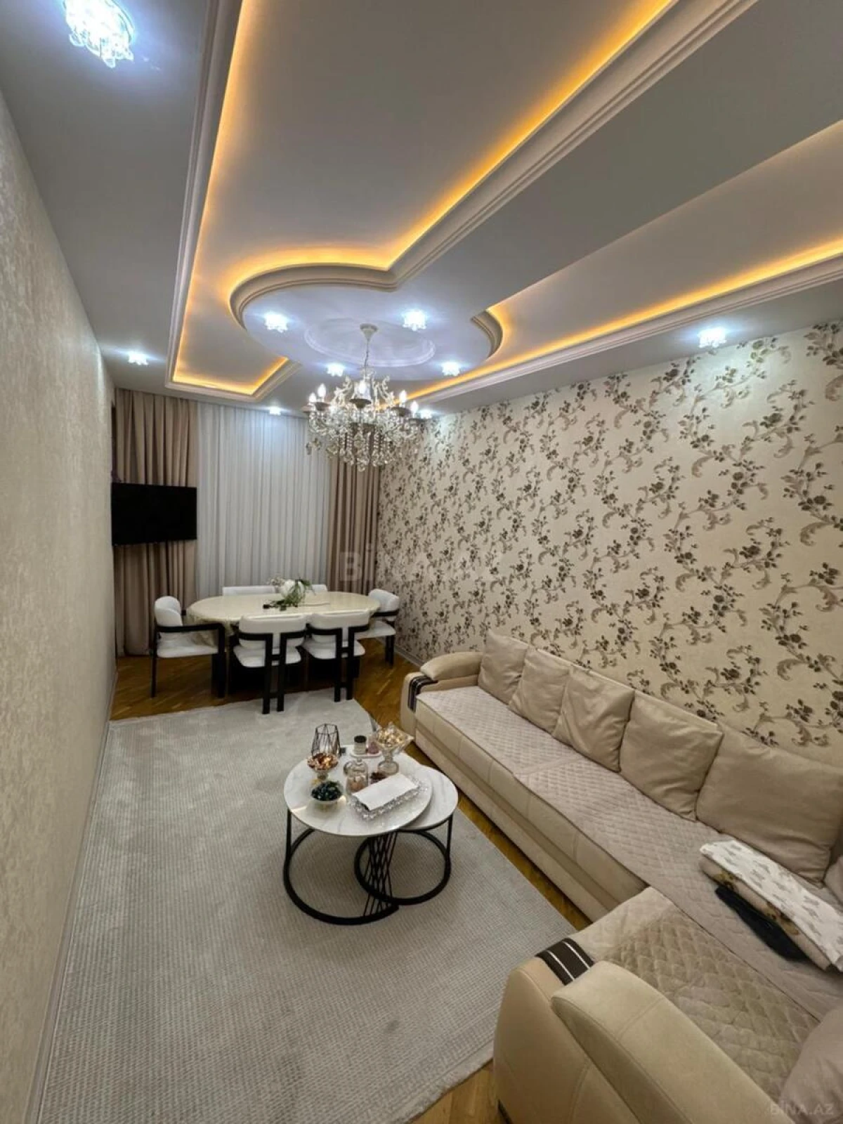 Satılır 3 otaqlı mənzil 103 m²
