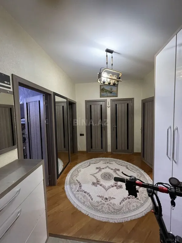 Satılır 3 otaqlı mənzil 100 m²